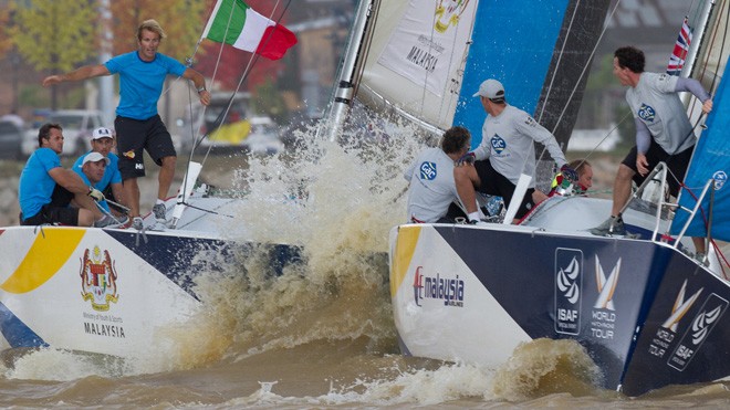 Action during the Monsoon Cup 2011 in Kuala Terengannu, Malaysia. ©  Gareth Cooke/Subzero Images